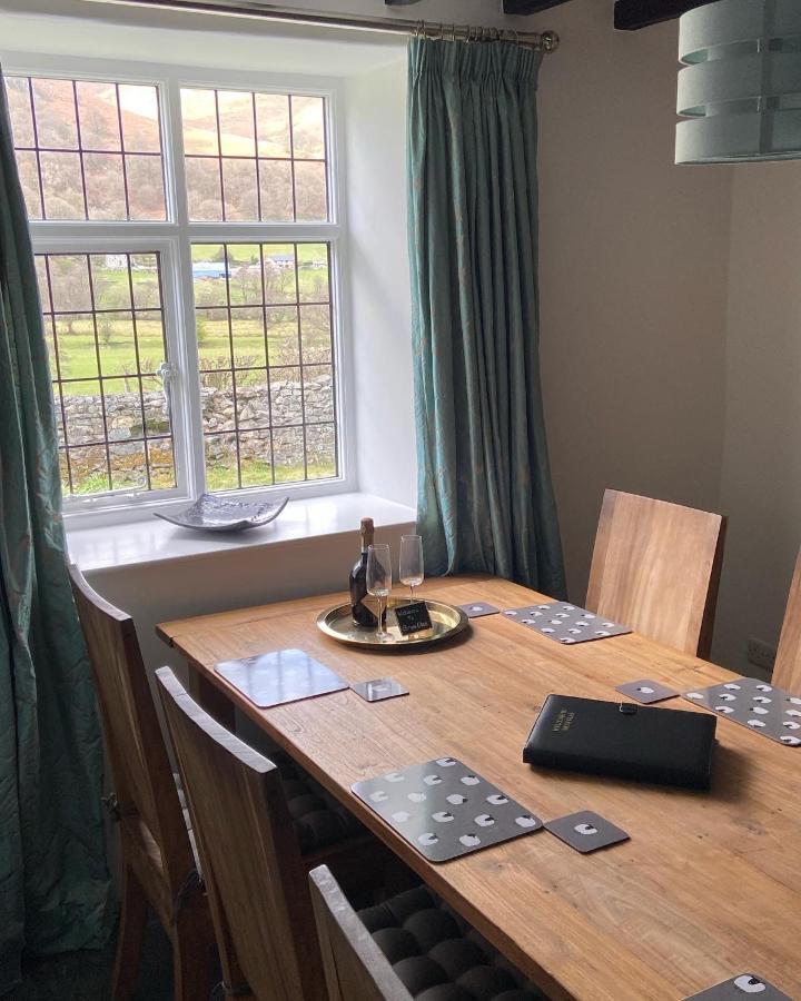 Bryn Glas Wales Villa Llangynog Bagian luar foto
