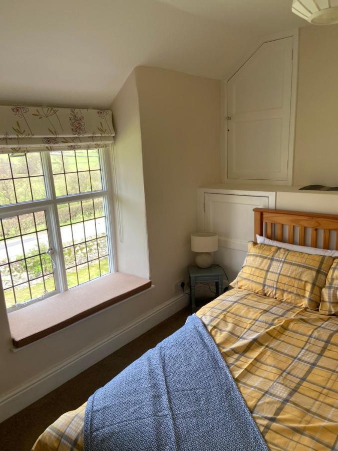 Bryn Glas Wales Villa Llangynog Bagian luar foto